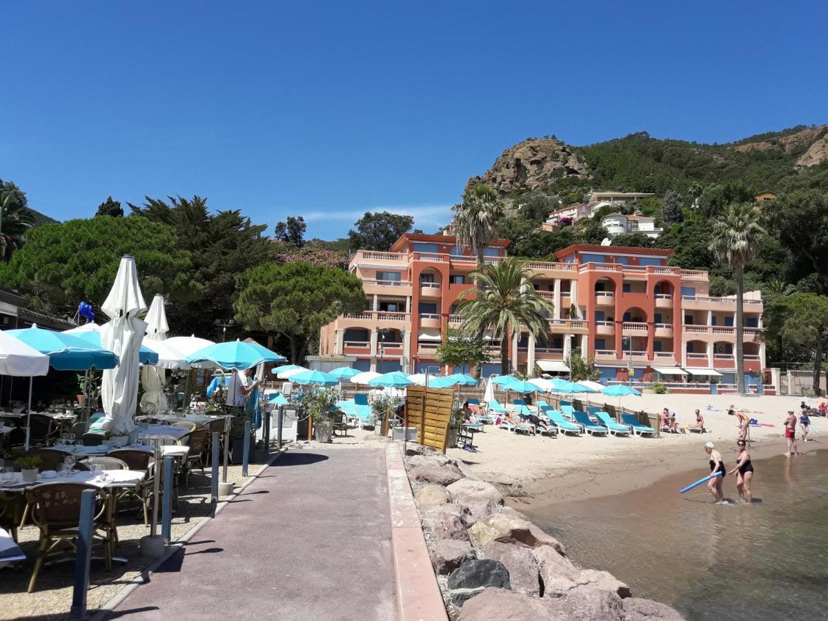 French Riviera 1 Bedroom On The Beach Facing Cannes Theoule-sur-Mer Luaran gambar