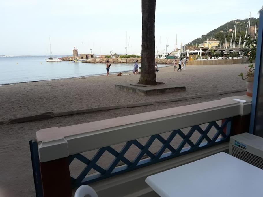 French Riviera 1 Bedroom On The Beach Facing Cannes Theoule-sur-Mer Luaran gambar