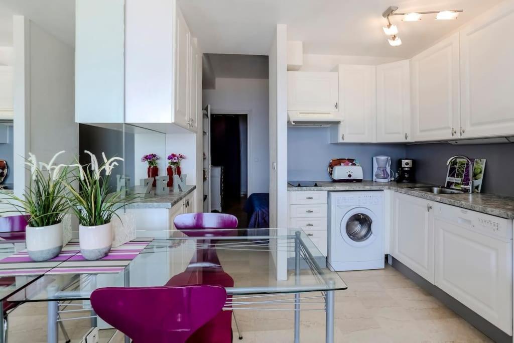 French Riviera 1 Bedroom On The Beach Facing Cannes Theoule-sur-Mer Luaran gambar